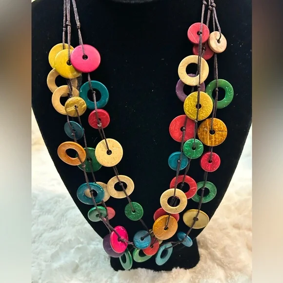 Bohemian Style Wooden Colorful Necklace and Earrings - Picture 2 of 3